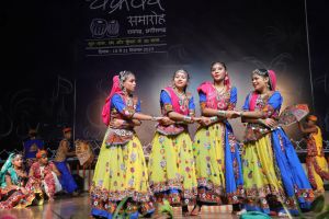 रायपुर : चक्रधर समारोह में छत्तीसगढ़ी संस्कृति की झलक