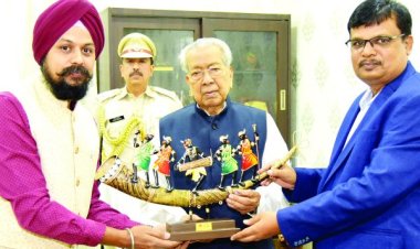 राज्यपाल से बैंक ऑफ बड़ौदा डिप्टी जनरल मैनेजर की भेंट