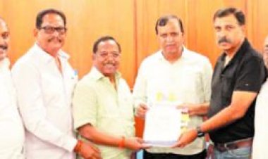 मण्डी शुल्क और कृषक कल्याण शुल्क में छूट प्रदान करने चेम्बर की कृषिमंत्री नेताम से मांग