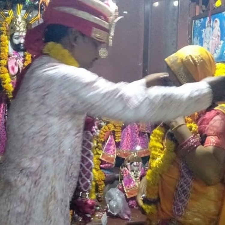 शादी के तीन दिन बाद भागी दुल्हन:परिजनों ने पकड़ा, 1 लाख 70 हजार देकर करवाई थी शादी; दुल्हन सहित चार पर FIR