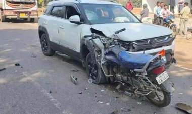 डिप्टी कलेक्टर की गाड़ी की ठोकर, युवक की मौत