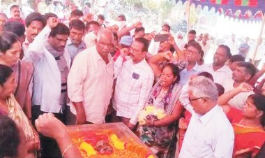 चलपति को लाल सलाम के साथ विदाई