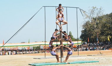 रंगारंग गीतों ने जगाया देश प्रेम