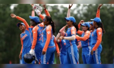 अंडर-19 विश्व कप: इंग्लैंड को 9 विकेट से रौंदकर फाइनल में पहुंचा भारत