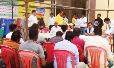 औसत से अधिक और कम मतदान वाले केन्द्रों की समीक्षा