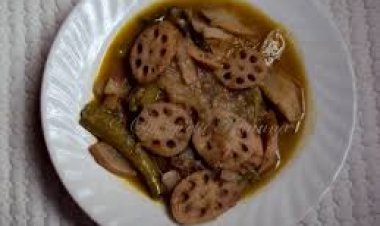 दही और कमल ककड़ी से बनी ये सब्जी खाने में बहुत टेस्टी लगती है. आइये जानते हैं कमल ककड़ी से सब्जी कैसे बनाएं