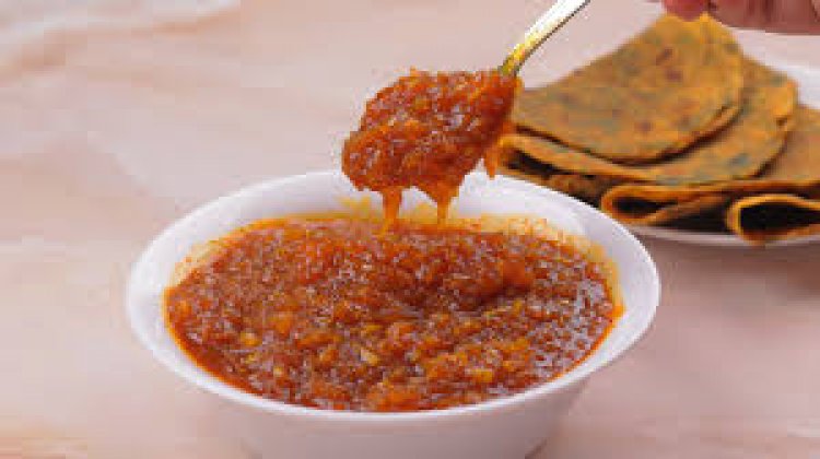 गर्मियों में बनाए कच्चे आम का छुंदा, टेस्ट के साथ ही संवार देगा चेहरे की रंगत