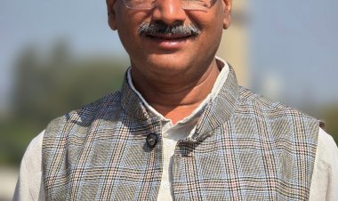 बेमेतरा में पीएम आवास के नाम से 10-10 हजार रु. की रिश्वत, कलेक्टर को निलंबित क्यों नहीं किया गया?