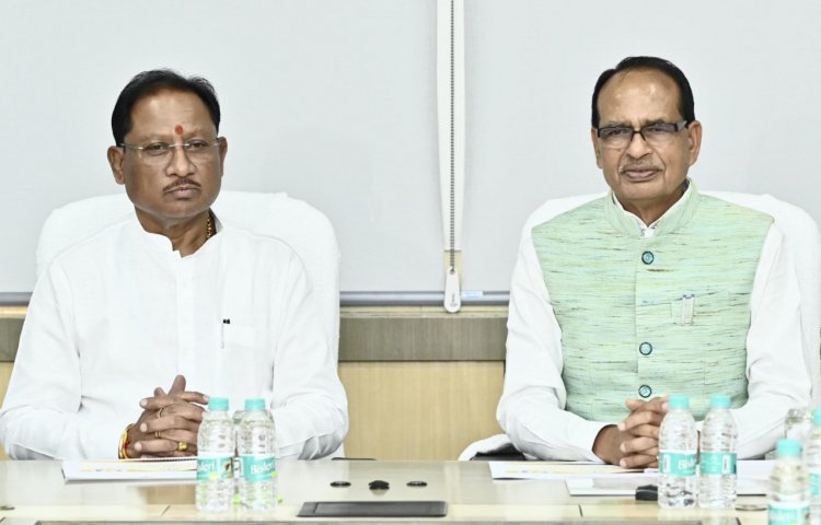 छत्तीसगढ़ में कृषि और ग्रामीण विकास को नई दिशा देने केंद्र-राज्य की साझा पहल : मुख्यमंत्री विष्णुदेव साय और केंद्रीय मंत्री  शिवराज सिंह चौहान ने की उच्चस्तरीय समीक्षा