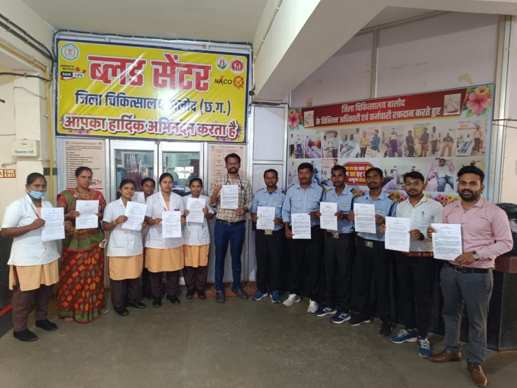 विश्व रक्तदाता दिवस के अवसर पर आरोग्य मेलों में लोगों ने ली रक्तदान की शपथ