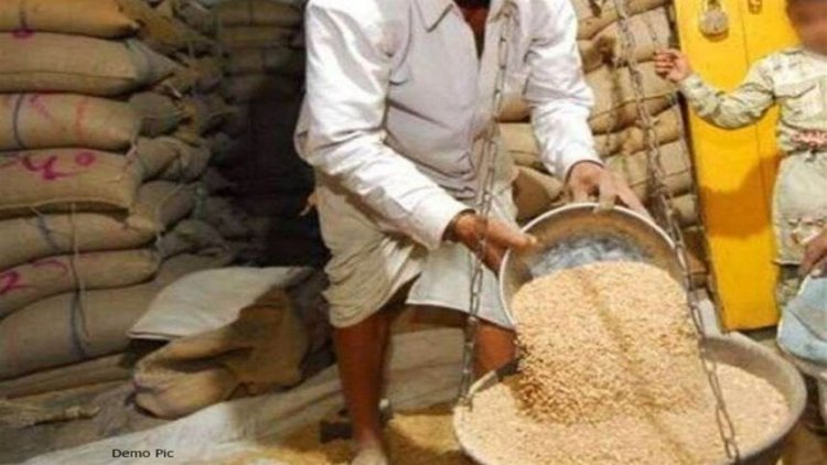 Ration Card : राशन कार्ड धारियों के लिए सिर दर्द बना OTP, ग्रामीणों ने सरकार से लगाई गुहार