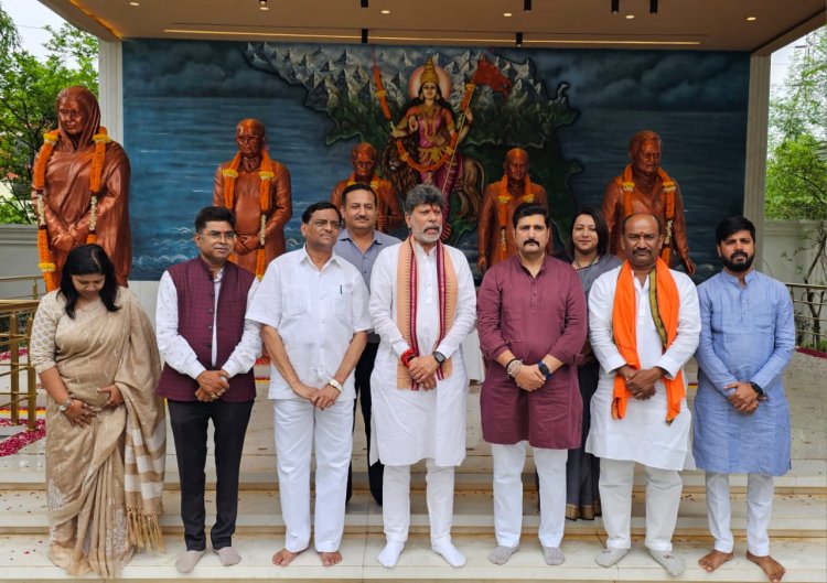 डॉ. मुखर्जी ने अखंड भारत की संकल्पना को साकार करने अपना पूरा जीवन अर्पित कर दिया : देव