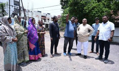 “सेवा ही धर्म: विधायक पुरंदर मिश्रा ने वार्ड 29 में लिया जनसमस्याओं का जायज़ा”