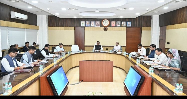 मुख्यमंत्री श्री साय की अध्यक्षता में मंत्रिपरिषद की बैठक आज मंत्रालय महानदी भवन में आयोजित है।