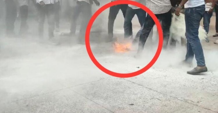 चैतन्य बघेल की गिरफ्तारी पर हमकर हंगामा,युवा कांग्रेस ने ईडी का किया पुतला दहन