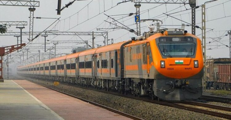 यात्रियों को मिली नई ट्रेन की सुविधा तीन अगस्त से चालू होगा रायपुर-जबलपुर एक्सप्रेस ट्रेन..