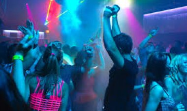 न्यूड पार्टी" पोस्टर पर छत्तीसगढ़ सिक्ख समाज का कड़ा विरोध