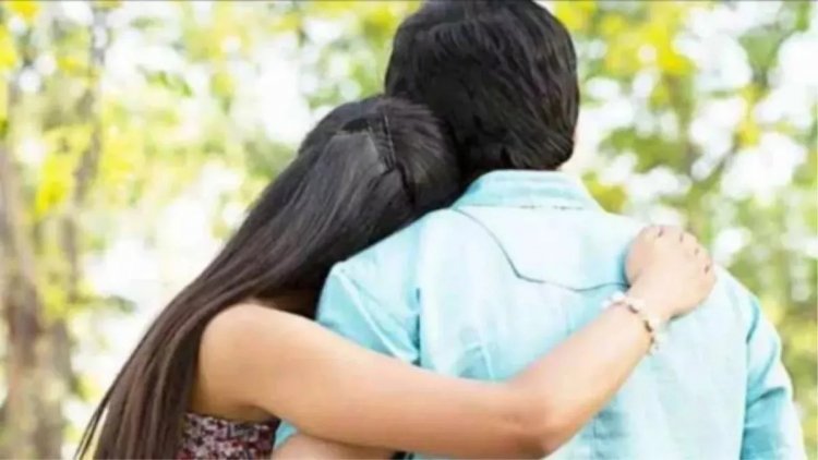 आधी रात शादीशुदा प्रेमिका से मिलने पहुंचा प्रेमी, घरवालों ने पकड़ा रंगे हाथ, पंचायत ने सुनाया ये फरमान
