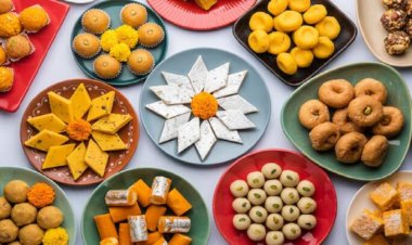 कहीं फीकी न पड़ जाए दिवाली की रौनक, मिठाइयों के दामों में हुई 10 से 15 प्रतिशत की बढ़ोत्तरी