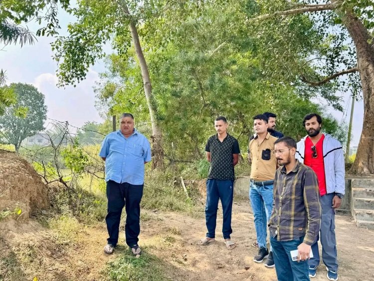 पर्यटन एवं संस्कृति मंत्री  राजेश अग्रवाल ने छठ घाटों का निरीक्षण कर छठ महापर्व की तैयारियों का लिया जायज़ा