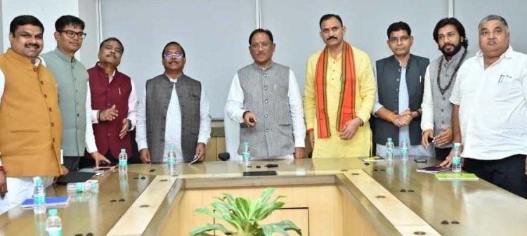 छत्तीसगढ़ रजत जयंती पर विशेष लेख :सुशासन की नई पहल: समयबद्ध छात्रवृत्ति से शिक्षा की राह हुई आसान