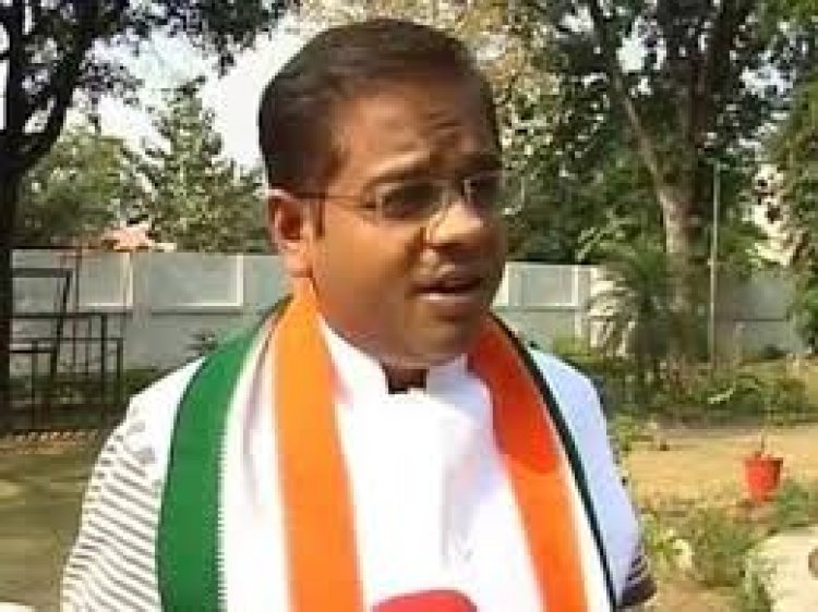 अमित जोगी ने कांग्रेस हाई कमान से मिनी माता के नाम को बचाने और पीएम के कार्यक्रम के बहिष्कार की मांग की