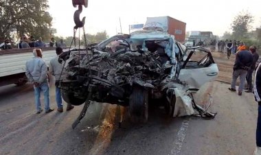 दर्दनाक हादसा: ट्रैक्टर-ट्रॉली में घुसी फॉर्च्यूनर, 5 युवकों की मौत, शवों को निकालने के लिए कटर से काटी गई कार!