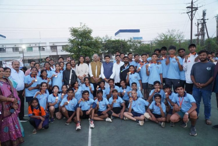 CG : सांसद खेल महोत्सव ग्रामीण प्रतिभाओं को सामने लाने का मंच : बृजमोहन अग्रवाल