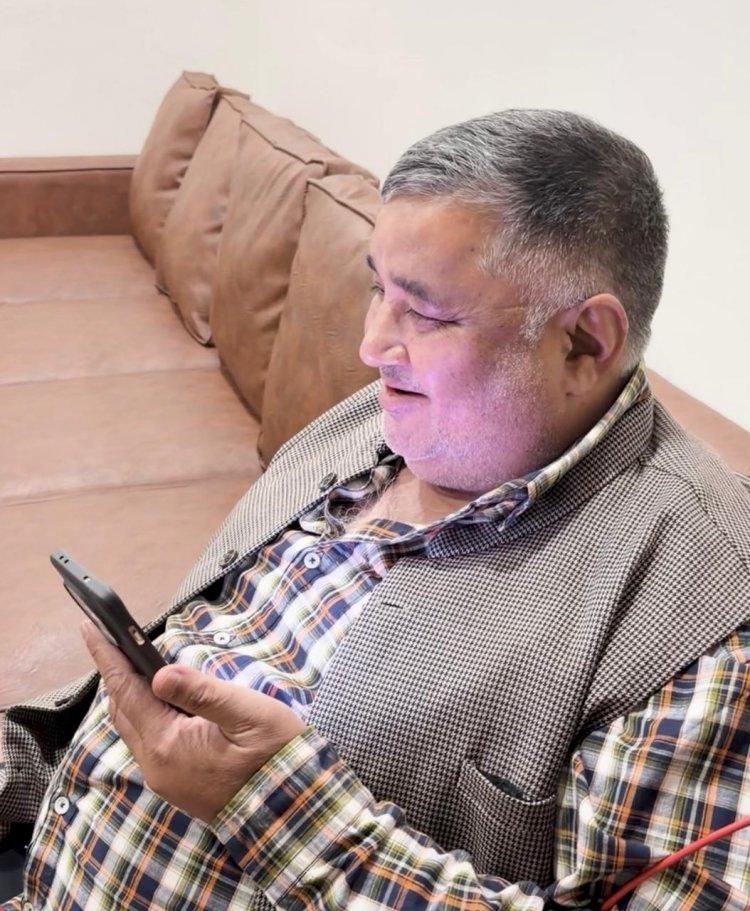 पर्यटन एवं संस्कृति मंत्री  राजेश अग्रवाल ने सीजीपीएससी 2024 की परीक्षा में 14वीं रैंक हासिल करने वाले अंबिकापुर के पंकज यादव को दूरभाष पर दी बधाई एवं शुभकामनाएं