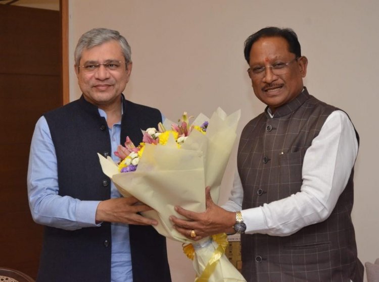 रेल मंत्री से मिले सीएम साय, नए प्रोजेक्ट्स पर हुई चर्चा