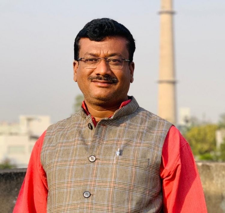 किसानों, मध्यमवर्गीय, गरीबों के जमीन खरीदने के सपने को तोड़ा