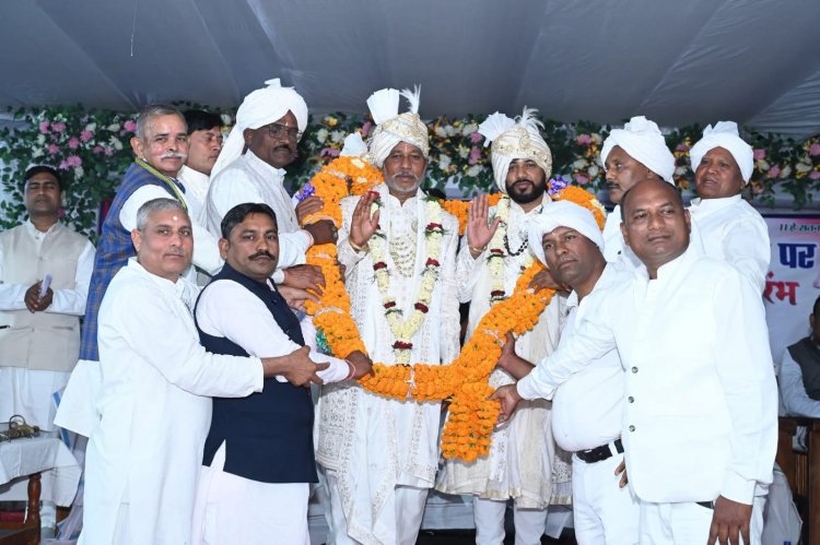 मुंगेली में गुरु ज्ञान प्रकाश पर्व की भव्य शुरुआत