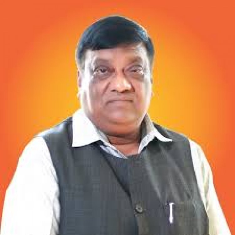 कांग्रेस और भूपेश बघेल बताएँ, कांग्रेस किसानों के साथ खड़ी है या अपराधी के साथ - नारायण चंदेल