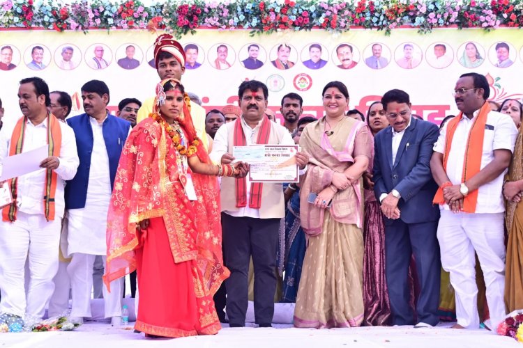 मुख्यमंत्री कन्या विवाह में उपमुख्यमंत्री  विजय शर्मा ने घराती बन बारात परघाकर किया सभी का स्वागत