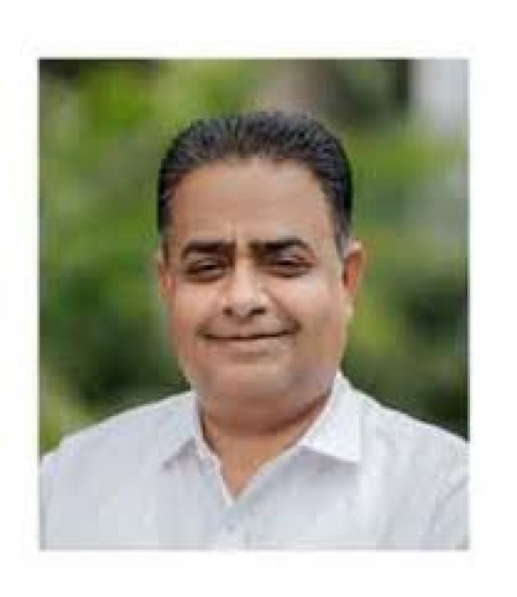 चेम्बर प्रदेश अध्यक्ष सतीश थौरानी के कुशल नेतृत्व में चेम्बर को मिली बड़ी सफलता:- रायपुर पुलिस प्रशासन ने मालवीय रोड को किया ”नो-वेंडिंग” और ”नो-पार्किंग” जोन घोषित