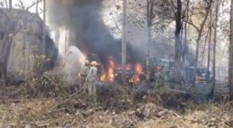 CG : मेडिकल कॉलेज परिसर में लगी भीषण आग, मची अफरा-तफरी