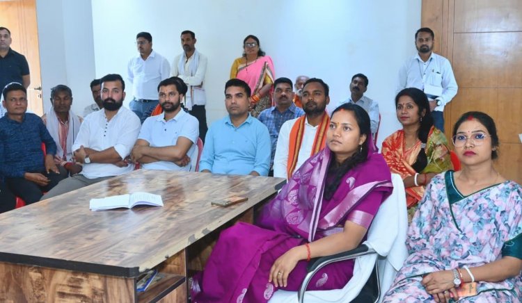 मंत्री श्रीमती लक्ष्मी राजवाड़े ने सुनी ‘मन की बात’