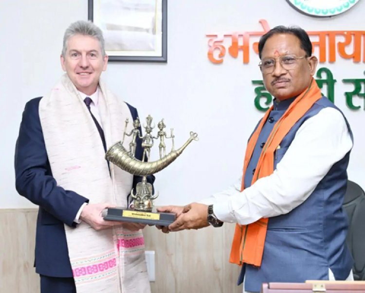 मुख्यमंत्री साय से आस्ट्रेलिया के महावाणिज्य दूत बर्नार्ड लिंच ने की सौजन्य मुलाकात