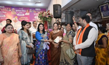 महापौर मीनल चौबे ने सभी जोन कार्यालयों में जनता के रोजमर्रा के जरूरी कार्यों को करने व्यवस्था देने दिये निर्देश