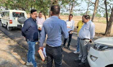 लोक निर्माण विभाग के सचिव ने निर्माणाधीन कुरुद-सिर्री मार्ग और सिर्री-चटौद सड़क का किया निरीक्षण