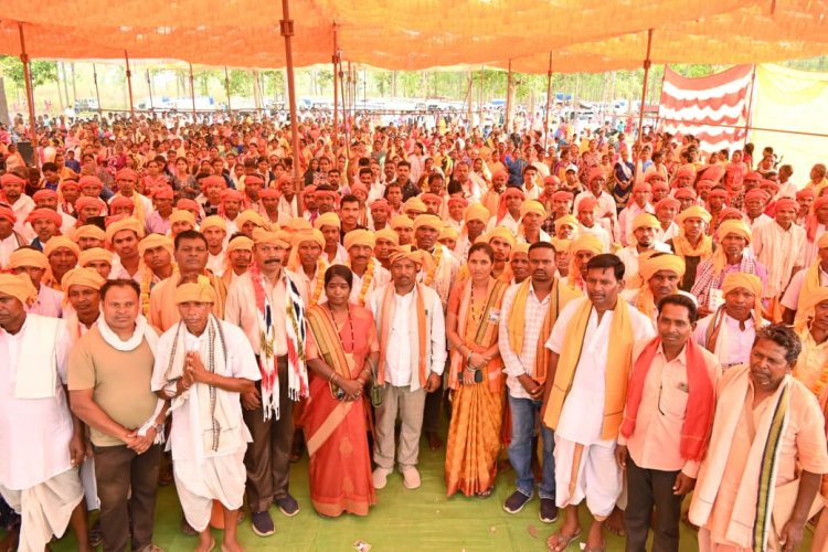 दाबगुड़ा में बिठाल समरथ देव की स्थापना संपन्न,भतरा जनजाति अपनी अद्वितीय परंपराओं के लिए विख्यात : महेश कश्यप 