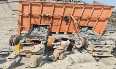 खनिज विभाग की कार्यवाही दो क्रशर जप्त कर खदान संचालन कराया बंद