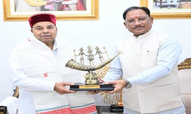 मुख्यमंत्री साय से कर्नाटक के राज्यपाल थावरचंद गहलोत ने की सौजन्य भेंट