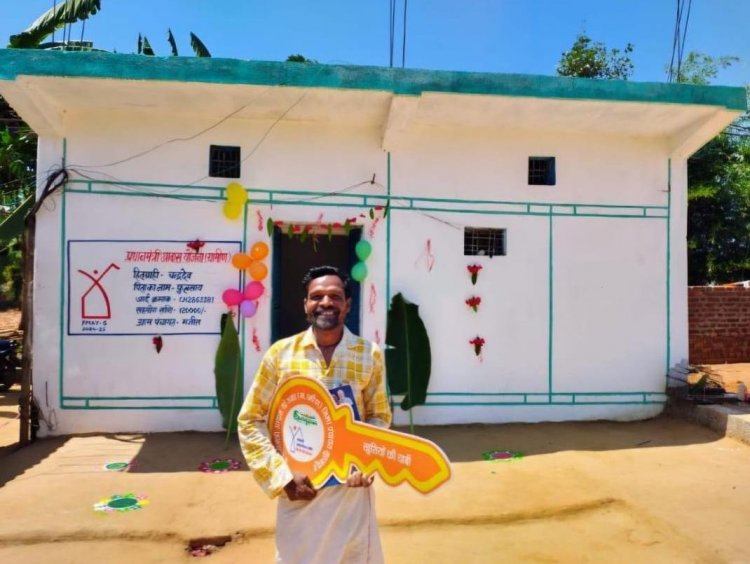 जब सपनों को मिला अपना पता: प्रधानमंत्री आवास योजना ने श्री चन्द्रदेव के जीवन में भरी खुशियों की नई रोशनी’