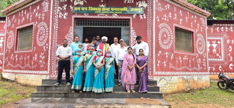 वनोपज आधारित आजीविका को मिल रही नई पहचान:  रूपसाय सलाम