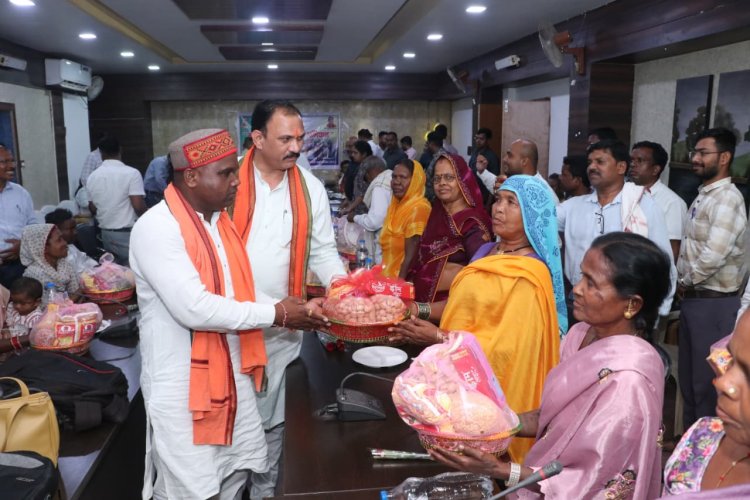 मुख्यमंत्री स्वस्थ बस्तर अभियान की स्वास्थ्य मंत्री ने की समीक्षा, योजना की प्रगति पर जताई संतुष्टि