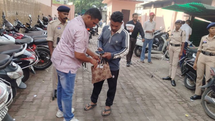 न्यायालय परिसर में विशेष आकस्मिक चेकिंग अभियान