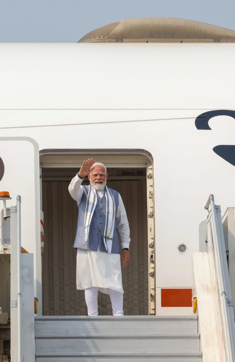 प्रधानमंत्री मोदी सेशेल्स के लिए दिल्ली से रवाना