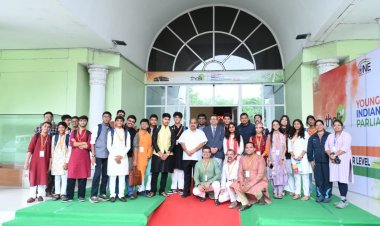 युवा संसद में दिखी लोकतंत्र की नई तस्वीर, विधायक पुरन्दर मिश्रा बोले— जागरूक युवा ही विकसित भारत की पहचान