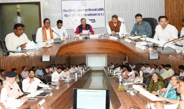 शासन की योजनाओं का हो प्रभावी क्रियान्वयन, अंतिम व्यक्ति तक पहुंचे लाभ-सांसद  संतोष पाण्डेय